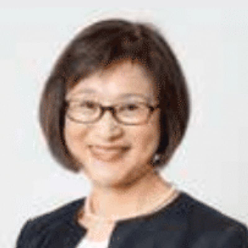山口理栄