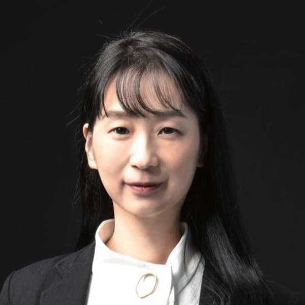 秦季芳